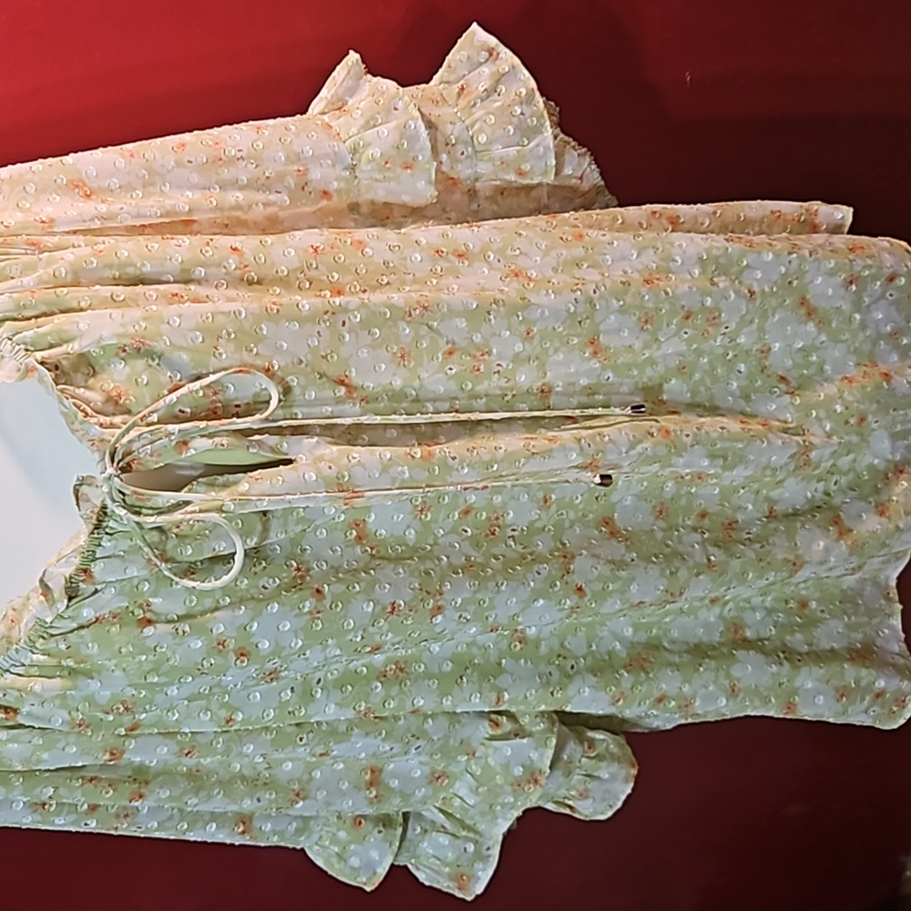 Cato Green and white top
